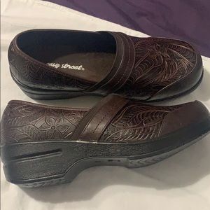 Clog/Mule dress shoes